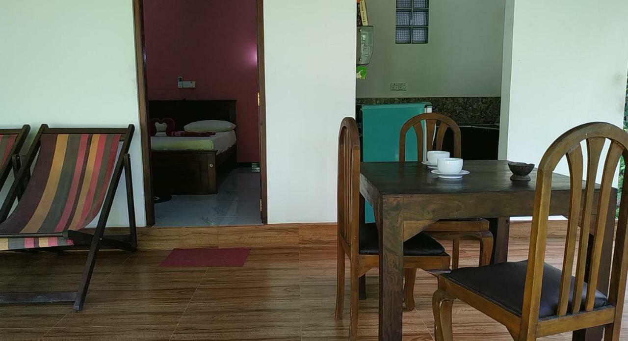 Top Rock Villa Unawatuna Extérieur photo